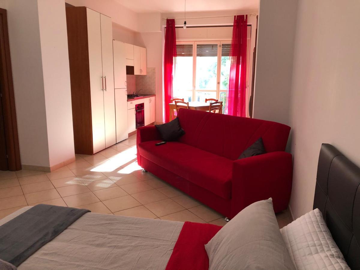 סאסארי Viale Umberto I Apartments מראה חיצוני תמונה