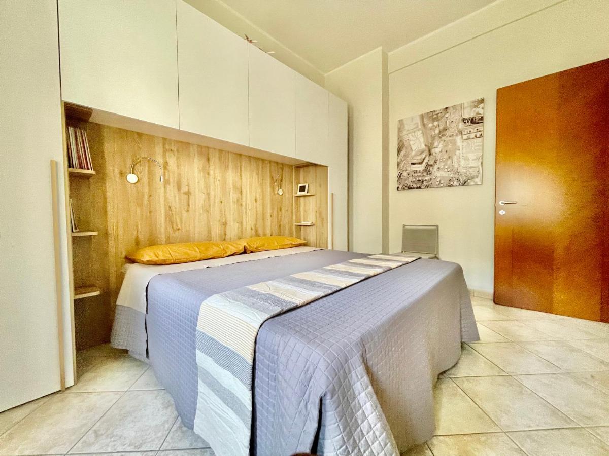 סאסארי Viale Umberto I Apartments מראה חיצוני תמונה