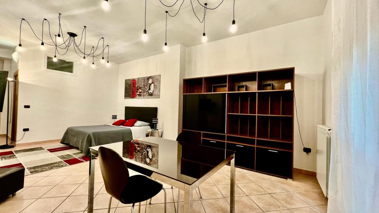 סאסארי Viale Umberto I Apartments מראה חיצוני תמונה